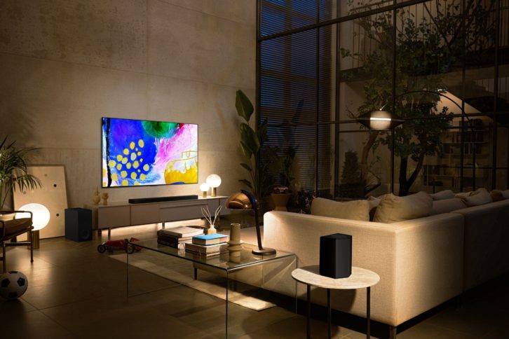 LG OLED TV - Lifestyle