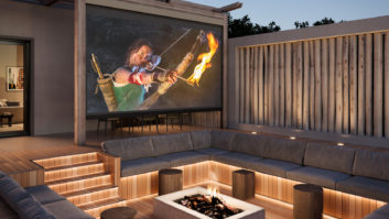 Screen Innovations Solo 3 Outdoor Home Theater Screen