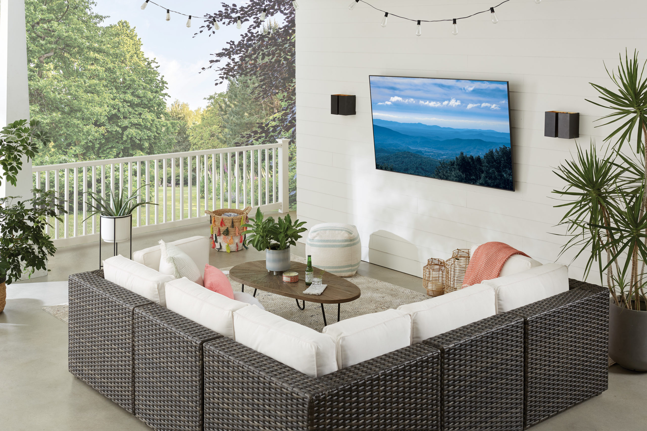 SANUS Releases New Outdoor TV Wall Mounts Residential Systems