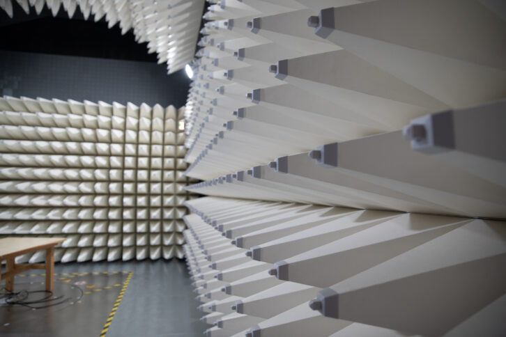 Snap One – New HQ - anechoic and RF chamber