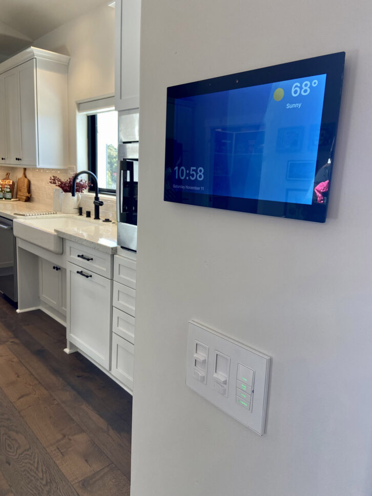 Legrand - RISE Smart Home - Control