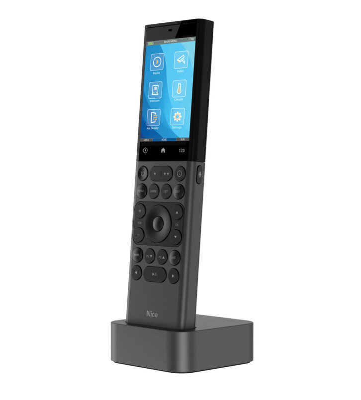 CEDIA Best of Show 2023 - Nice HR40 Multifunction Smart Home Remote