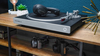 Victrola Hi-Res Carbon Turntable - Lifestyle