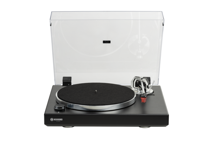 REKKORD M600 Turntable