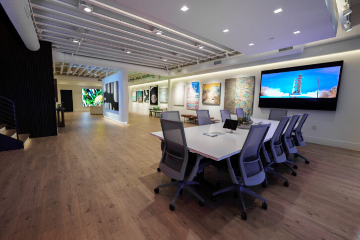 Innovative Consulting Showroom — Conference Room