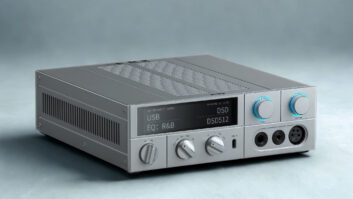 FiiO K15 Desktop DAC and headphone amplifier - Front