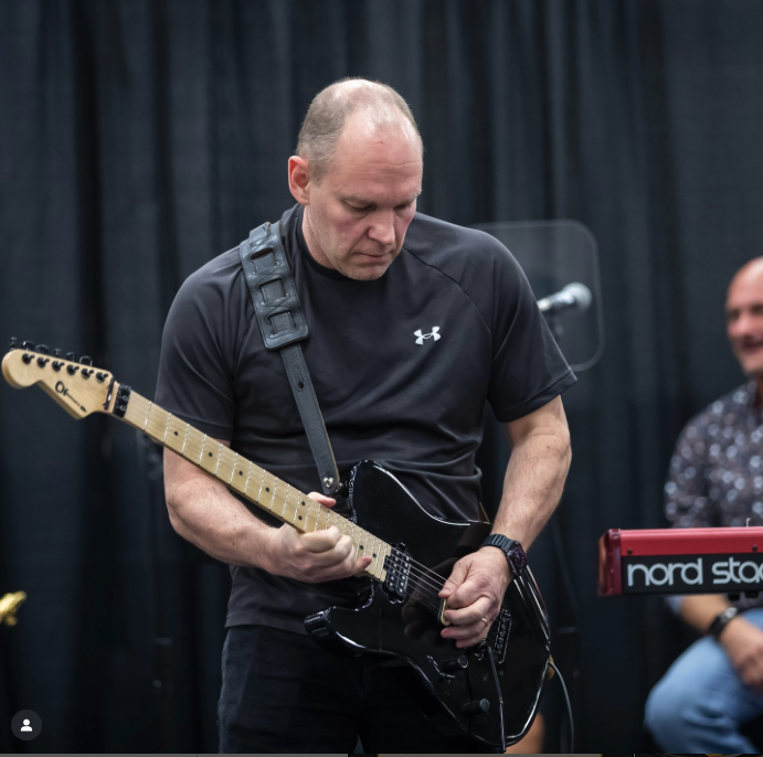 Former ‘CE Pro’ Editor Bob Archer Joins KMB Communications