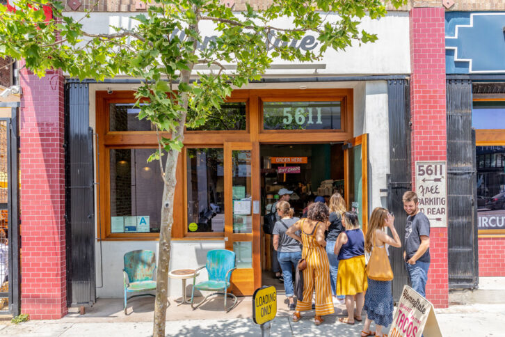 A crowded HomeState restaurant