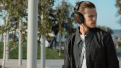 Mezze Audio STRADA headphones - Lifestyle