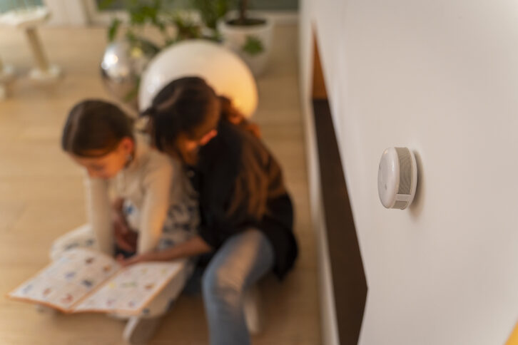 Nice ELAN OS 9 and Yubii OS together - living room