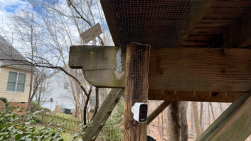 Alarm.com V731B 4MP Indoor/Outdoor Battery Spotlight Camera - Full Setup - Close