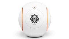 Devialet is introducing the limited-edition Phantom Ultimate Roland-Garros Exclusive Edition - Front