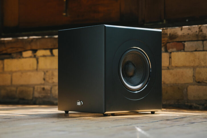 PSB Speakers BP7