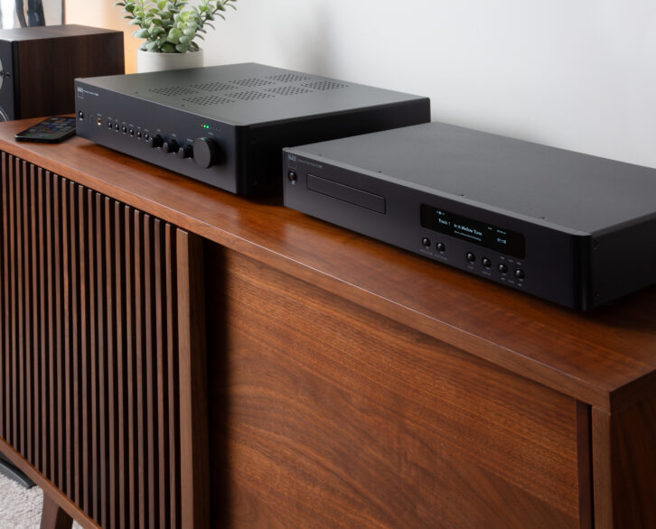 C 359S integrated amplifier and the C 569 CD player