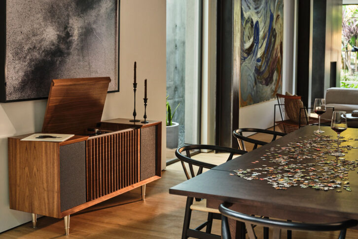 Wrensilva Record Console